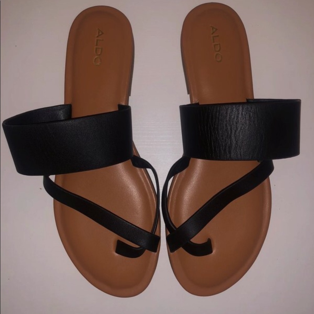 Aldo sandals Size 9